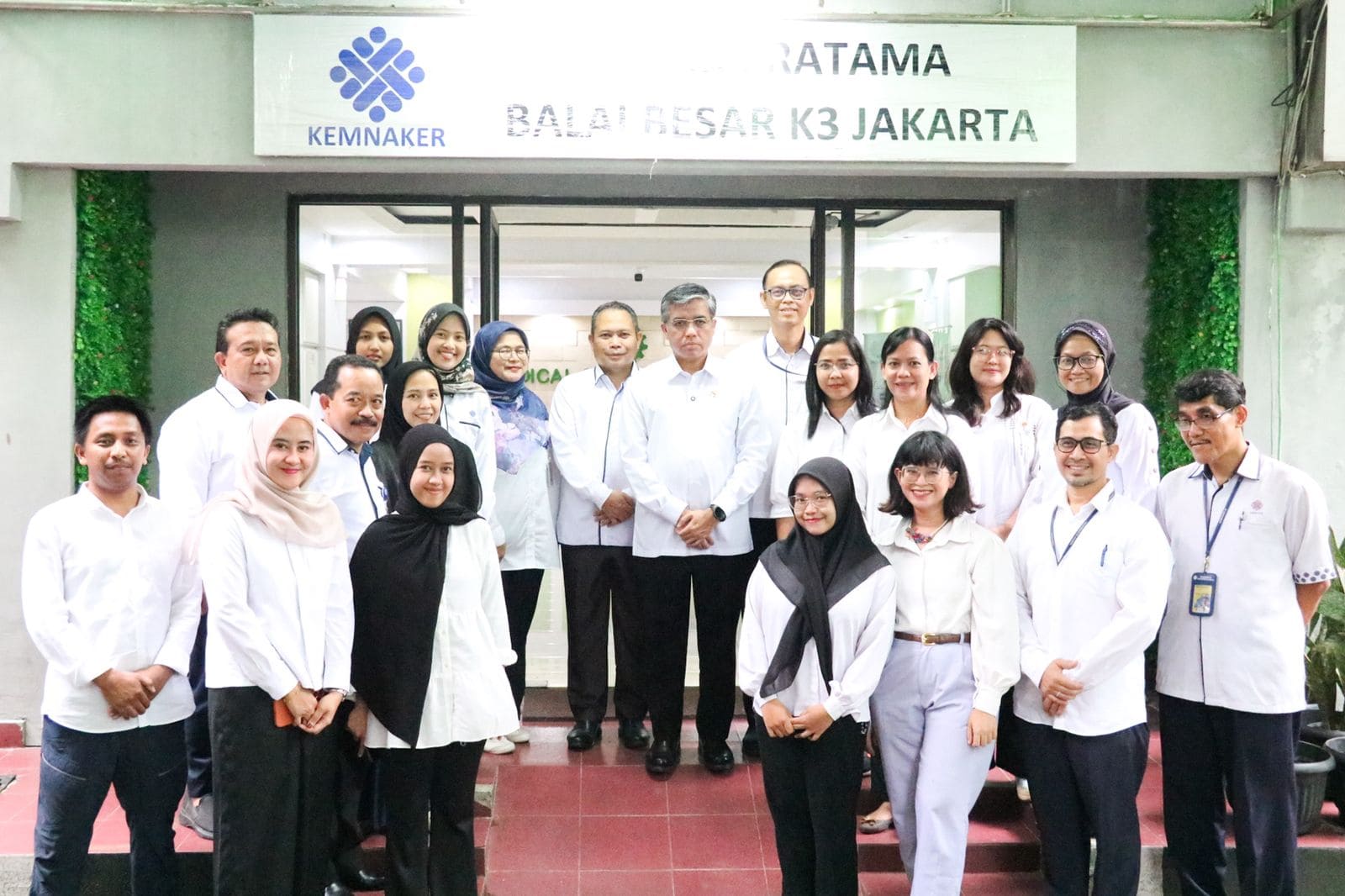 Menteri Ketenagakerjaan RI Dorong Optimalisasi Laboratorium dan Klinik Pratama di Balai Besar K3 Jakarta